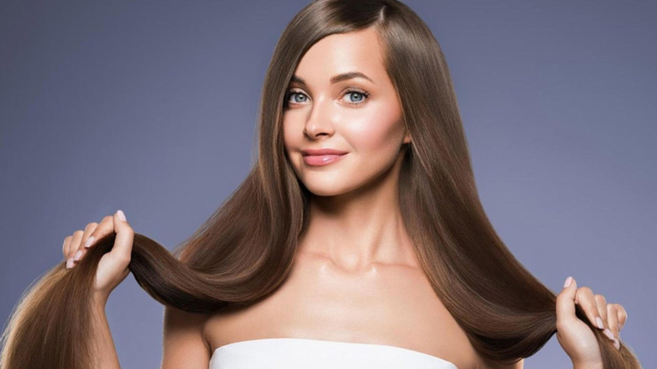 Castor Seed Oil for Hair: The Secret to Stronger, Shinier Hair