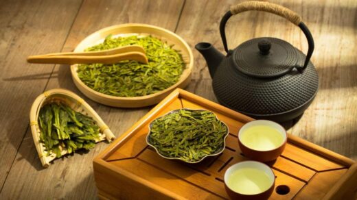 Green Tea: Its Health Benefits and Potential Side Effects