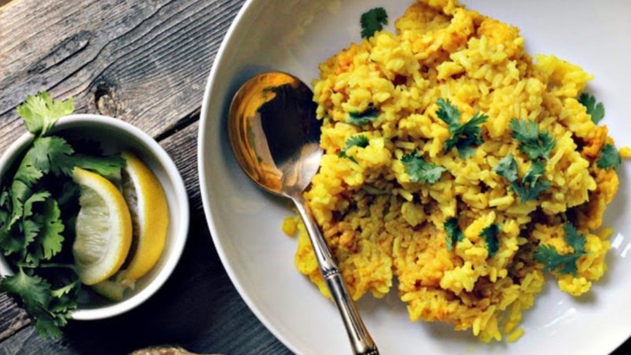 How to Make Ayurvedic Detox Khichdi: A Recipe for Cleansing