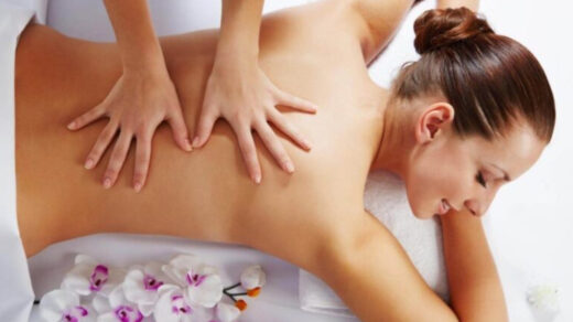 Indian Ayurvedic Massage: Worth It or Not?