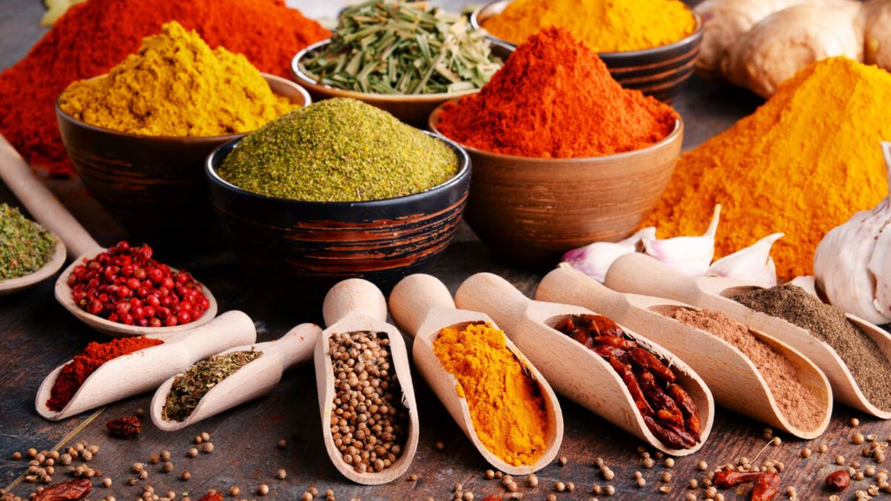 Indian Curry Powder: An Essential Spice for Bold Dishes